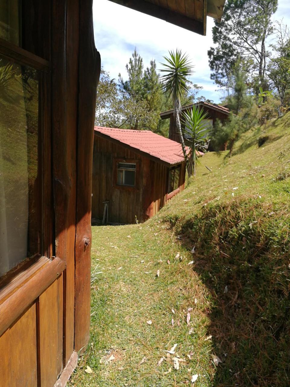 Cabañas Don Camilo Albergue de Montaña Cabecera de Canas Exterior foto